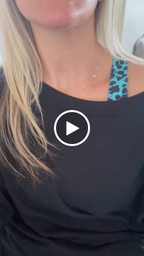 Customer video review of 14K Solid Gold Sideways Letter Necklace