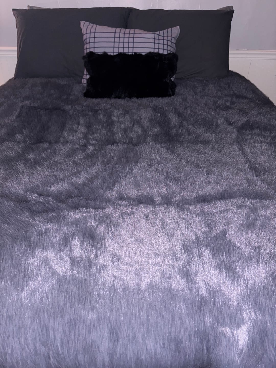 Customer photo review of WÛLF Blanket, By SĀNTI