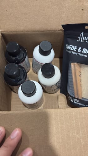 Customer photo review of Cepillo + goma de limpieza para Gamuza y Nubuck