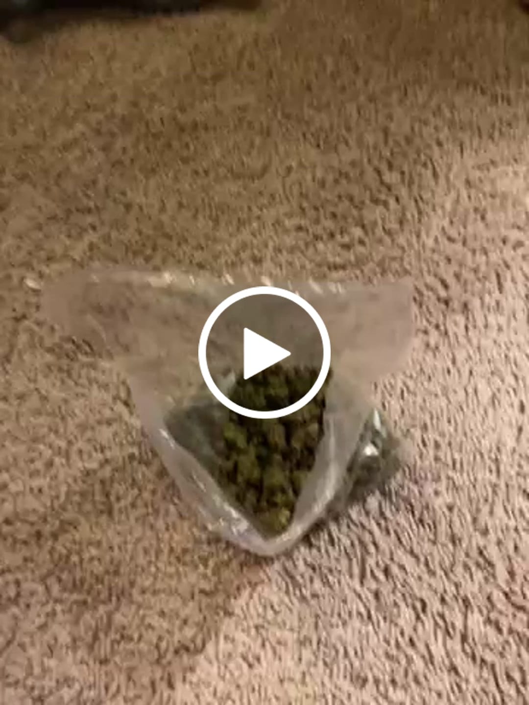 Customer video review of Pink Certz THCA Live Resin Dabs (1 G)