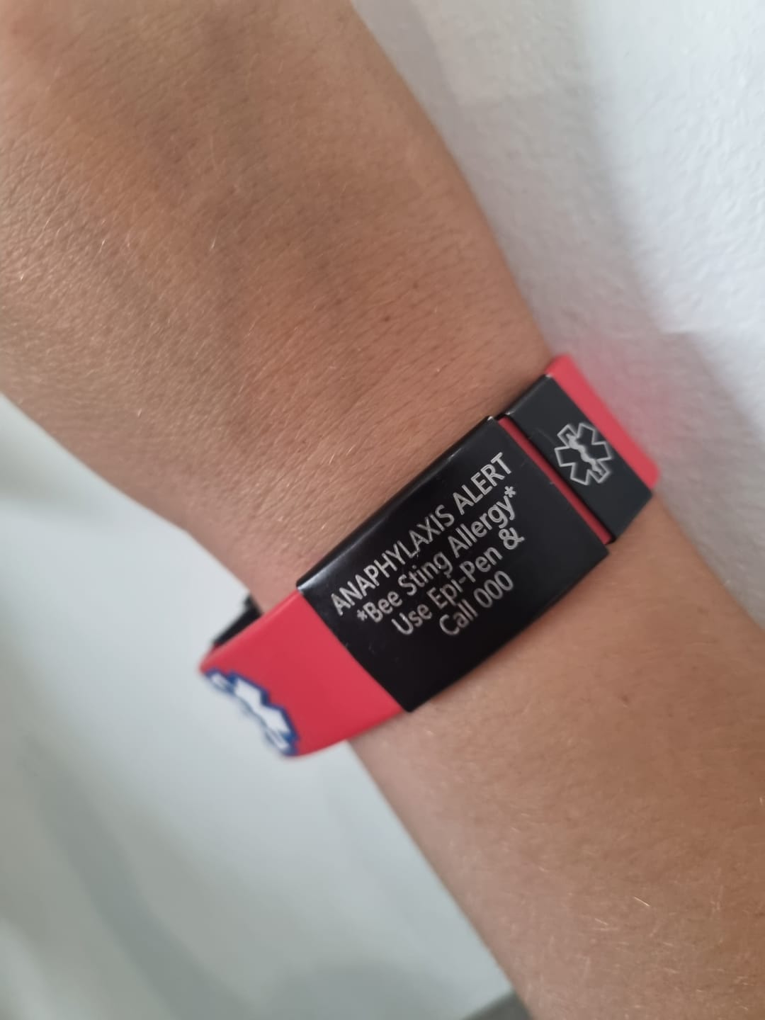 Customer photo review of Kopo Red Adjustable Silicone Sports Medical ID Bracelet