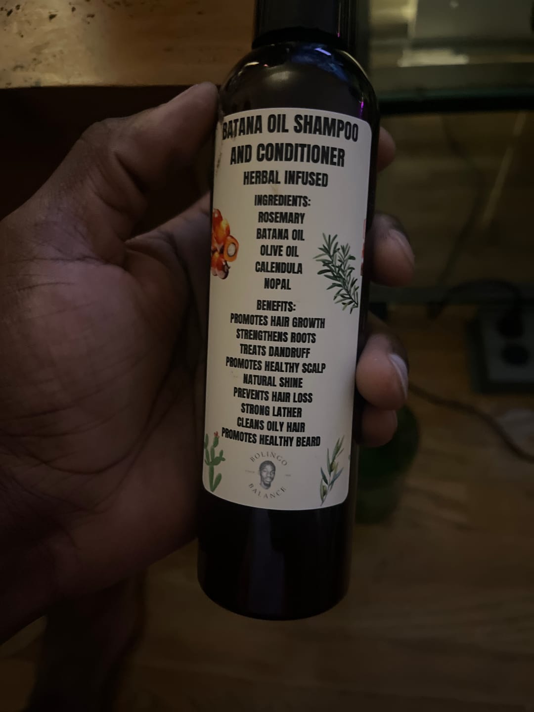 Customer photo review of BATANA OIL SHAMPOO