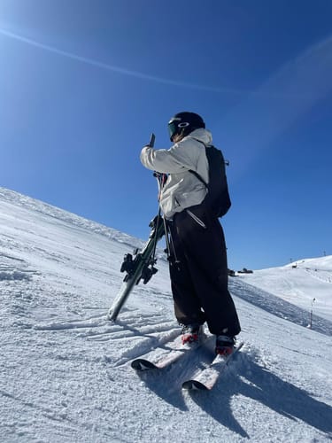 Customer photo review of Women's Khaki Lightweight Breathable Baggy Snow Pants