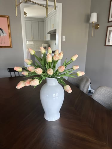 Customer photo review of Faux Tulip - Champagne Peach (25 Stems)