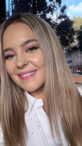 Denisa G. review of Set Ser cu Vitamina C, Crema cu Retinol, Crema cu Mucina de Melc si BB Cream (4 produse) NEW image 1 out of 2