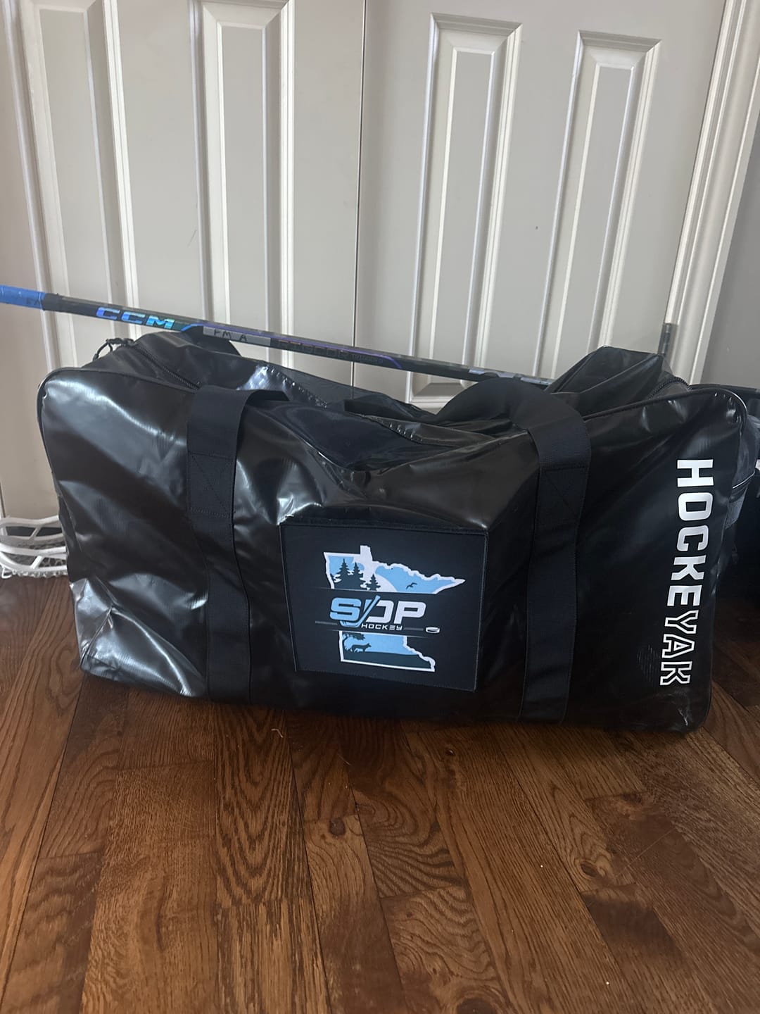 Customer photo review of YAKSAK HOCKEY BAG
