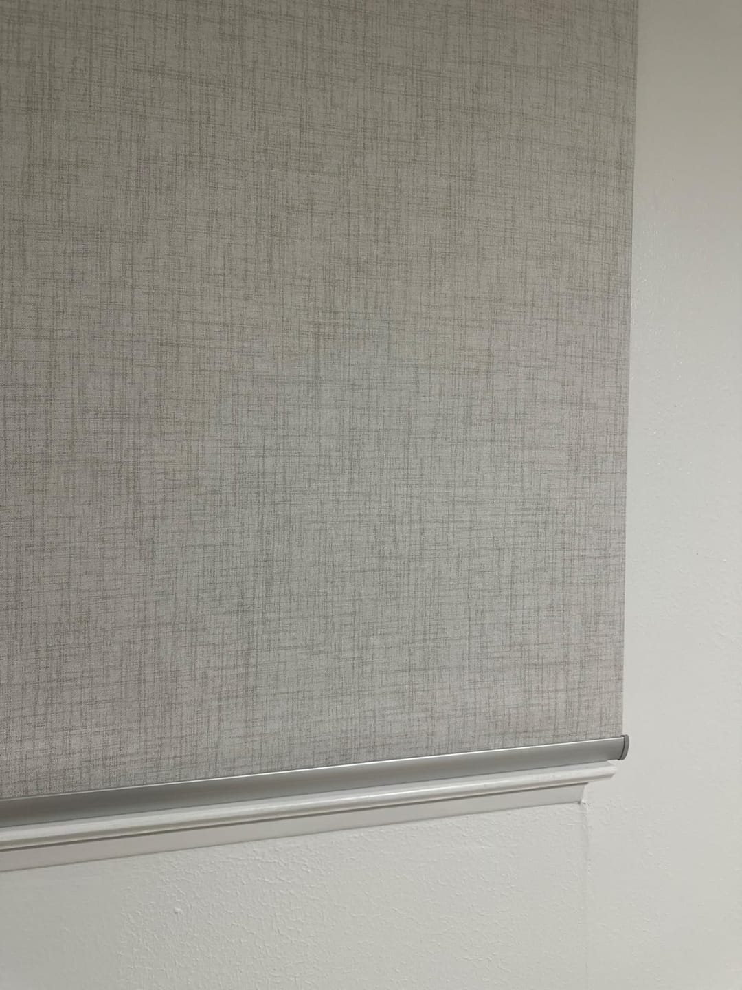 Customer photo review of Bringnox Motorized Roller Shades 100% Blackout Vigor