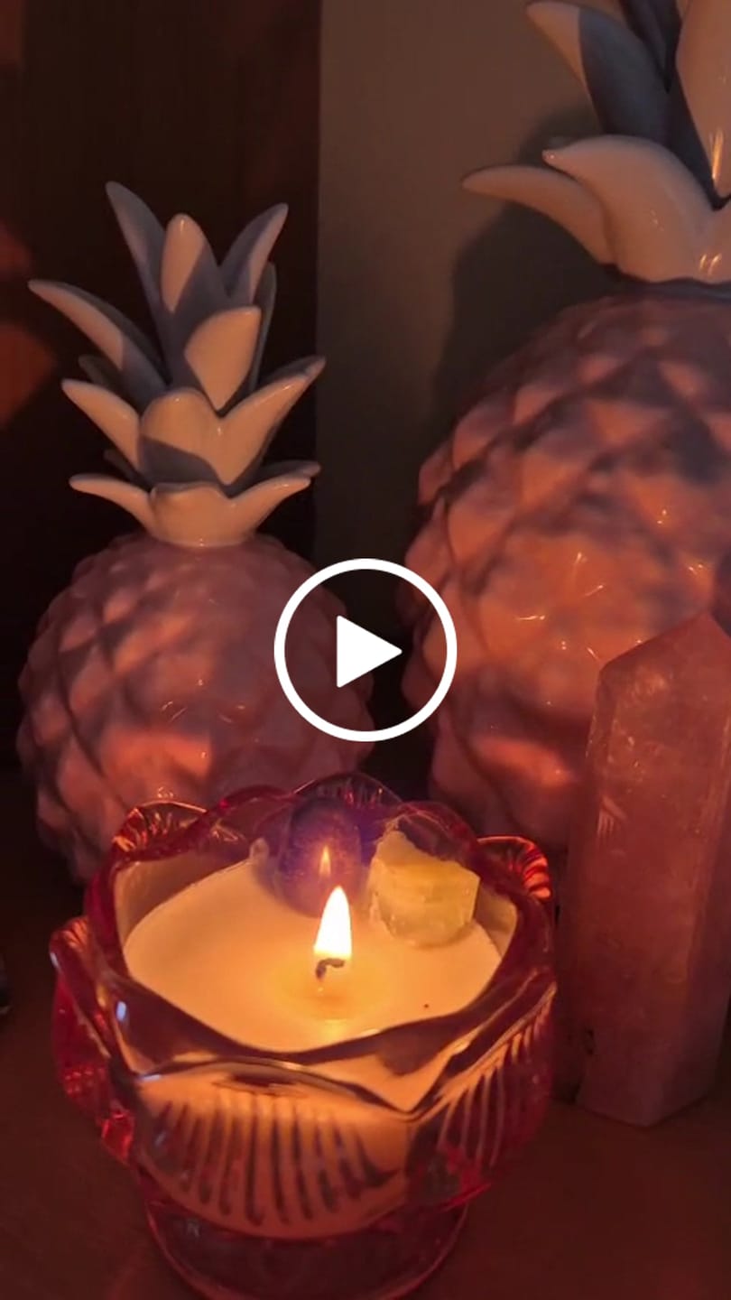 Customer video review of Colorante líquido para velas AZUL