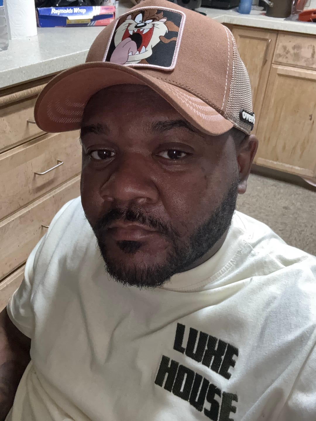 Customer photo review of OVERLORD X Looney Tunes: Tasmanian Devil Trucker Cap