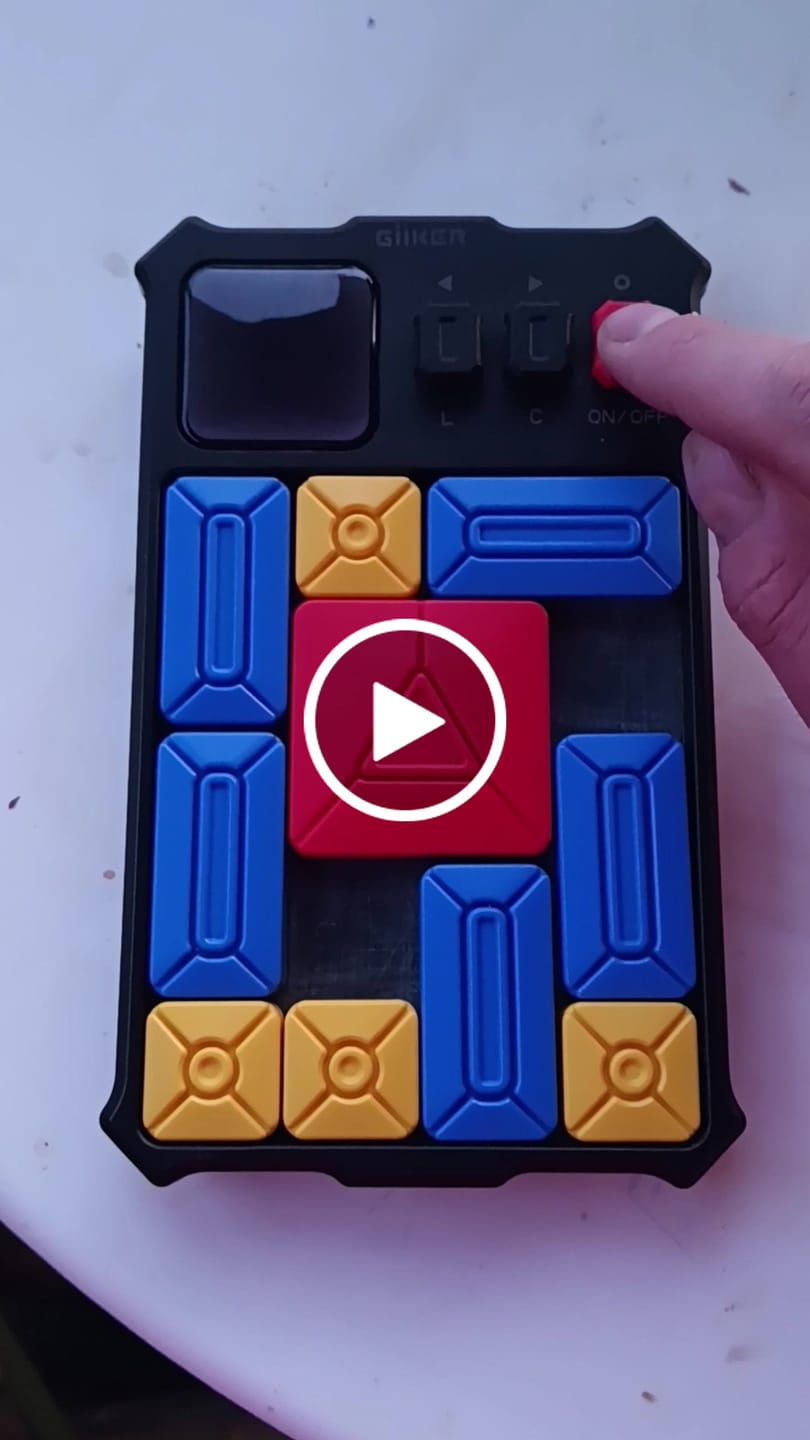 Customer video review of GiiKER Super Slide Puzzle Games