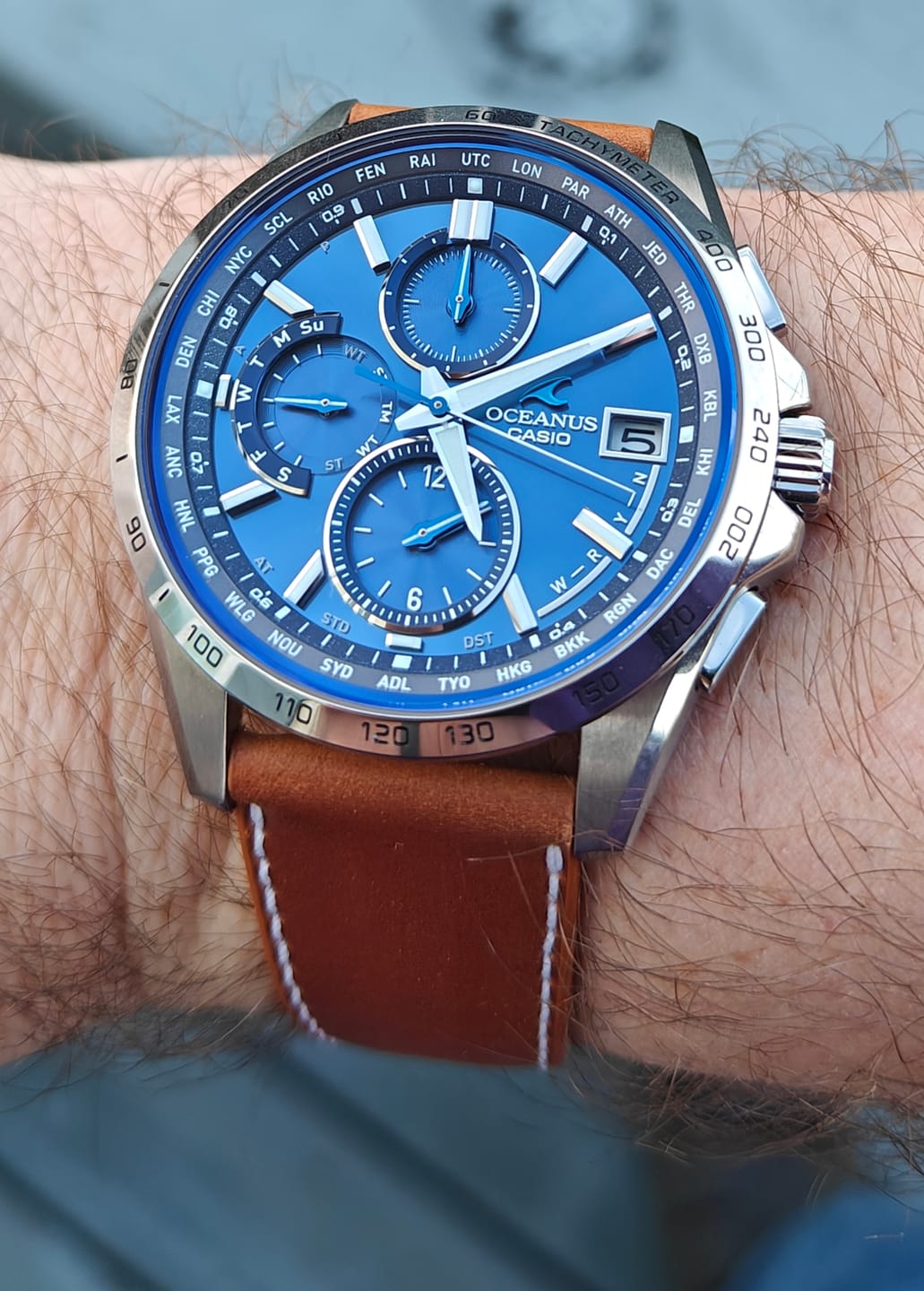 Customer photo review of Amaretto Shell Cordovan
