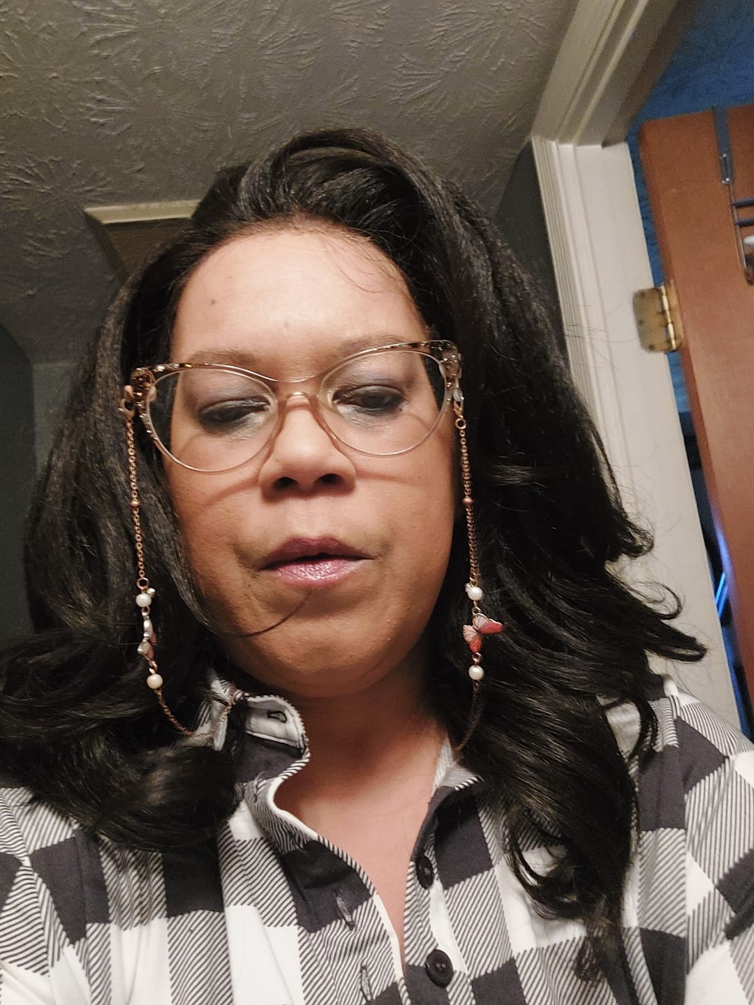Customer photo review of Sensationnel Bare Lace Glueless 13x6 Lace Front Wig - 13x6 UNIT 14