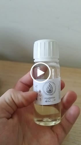 Customer video review of Fragancia CEDARWOOD | MADERA DE CEDRO