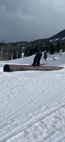 Customer photo review of Threads V2 Snow Pants