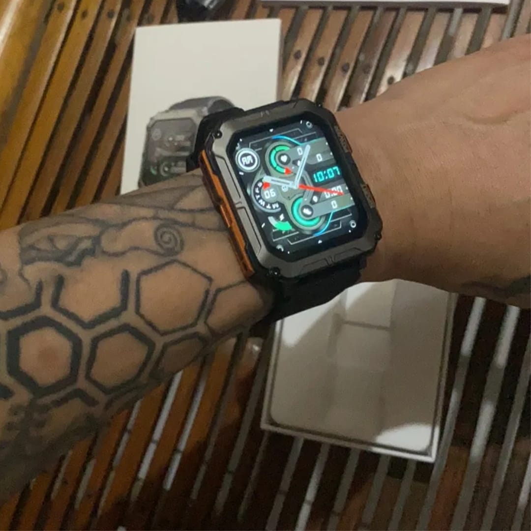 Customer photo review of Onverwoestbare Smartwatch - ArmorTime