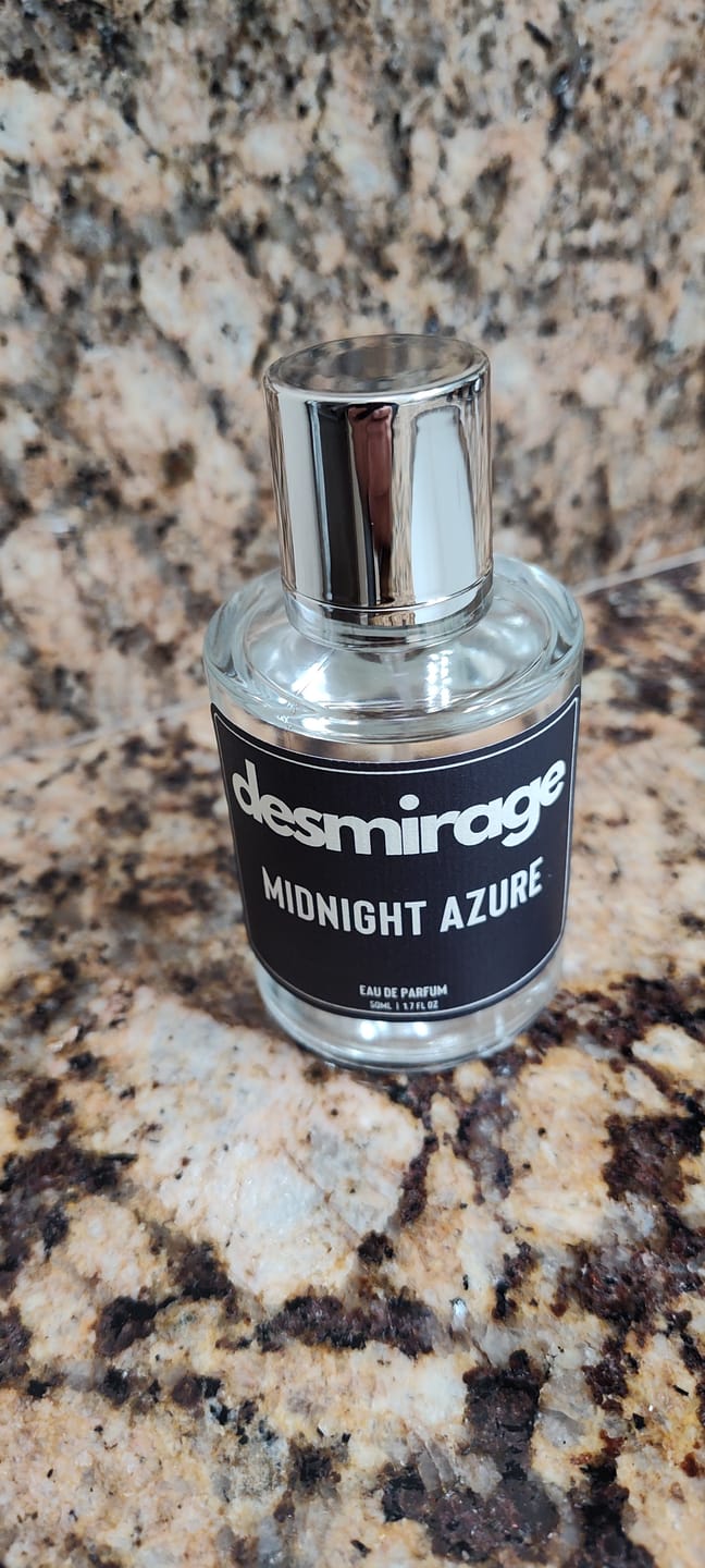 Customer photo review of MIDNIGHT AZURE