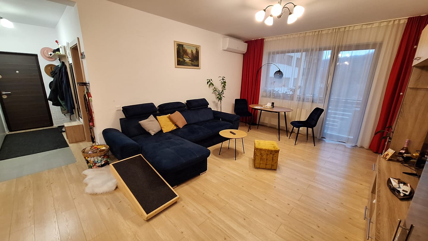 Customer photo review of Masa extensibila COLORADO, stejar auriu/negru, 120/160x80x74 cm