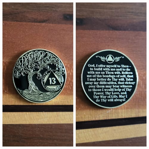 Customer photo review of 1 to 65 Year Sobriety Mint Twisted Tree of Life Gold Plated AA Recovery Medallion/Chip/Coin - Black