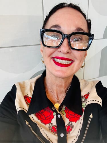 Customer photo review of Black Rodeo Rose Button Up