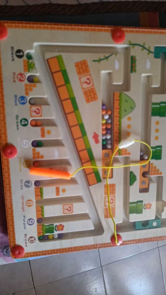 Customer photo review of Marvin's Magnetic Maze