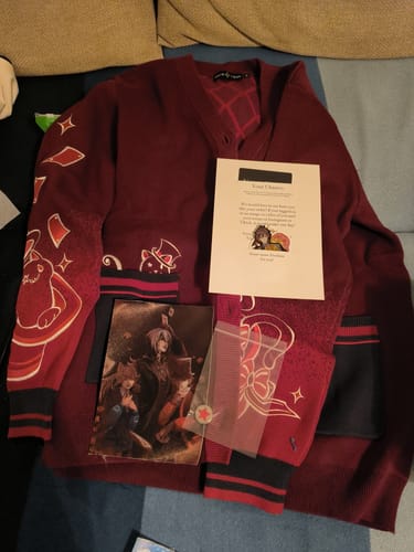Customer photo review of Genshin Cardigan III Preorder