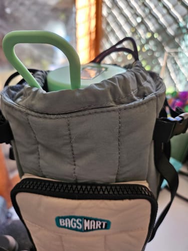 Customer photo review of Walker 32oz - 64oz Expandable Water Bottle Sling