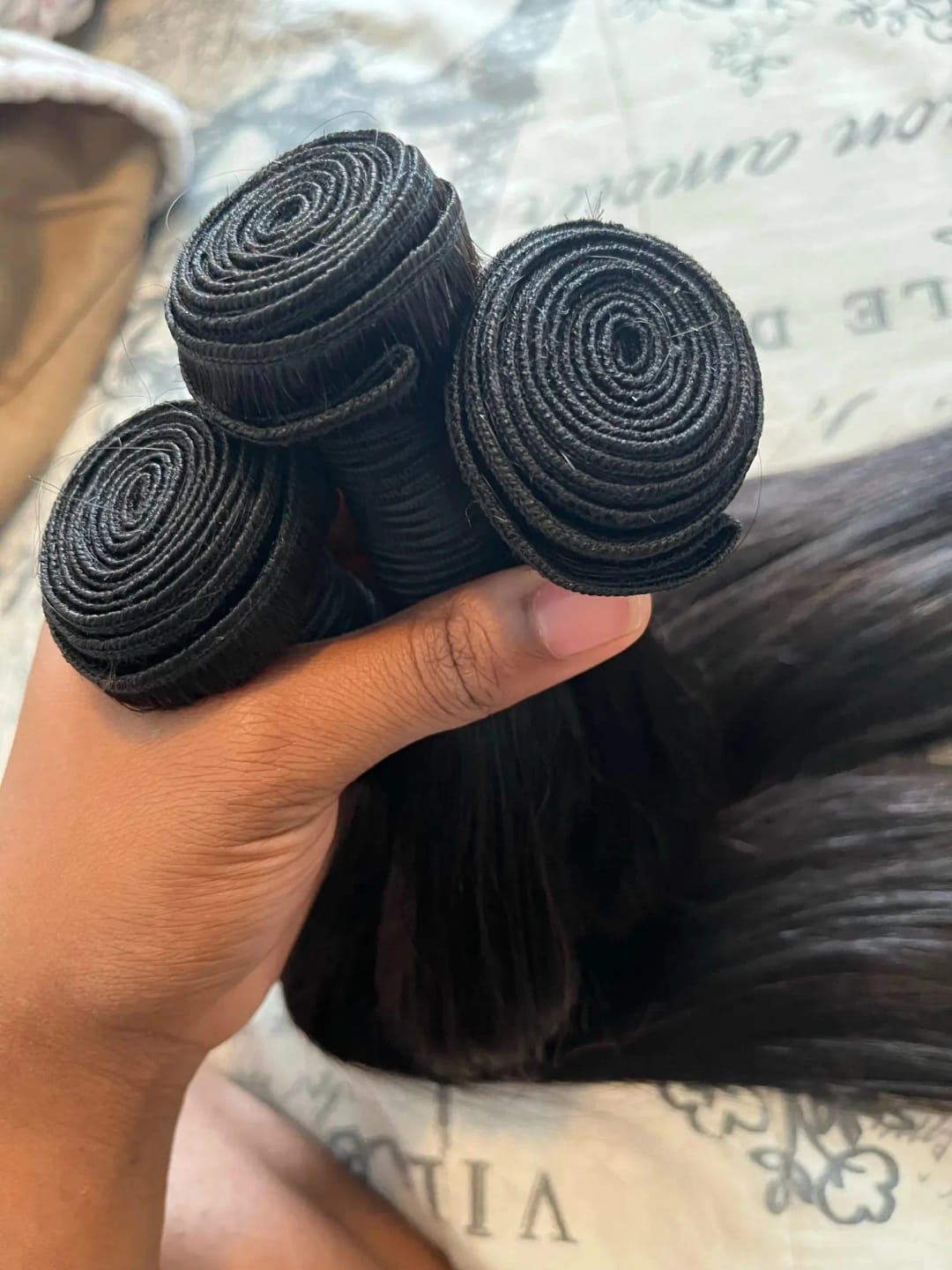 Customer photo review of MORE FACE 10A Straight Remy Hair 3PCS Human Hair Bundles Extensions Natural Color