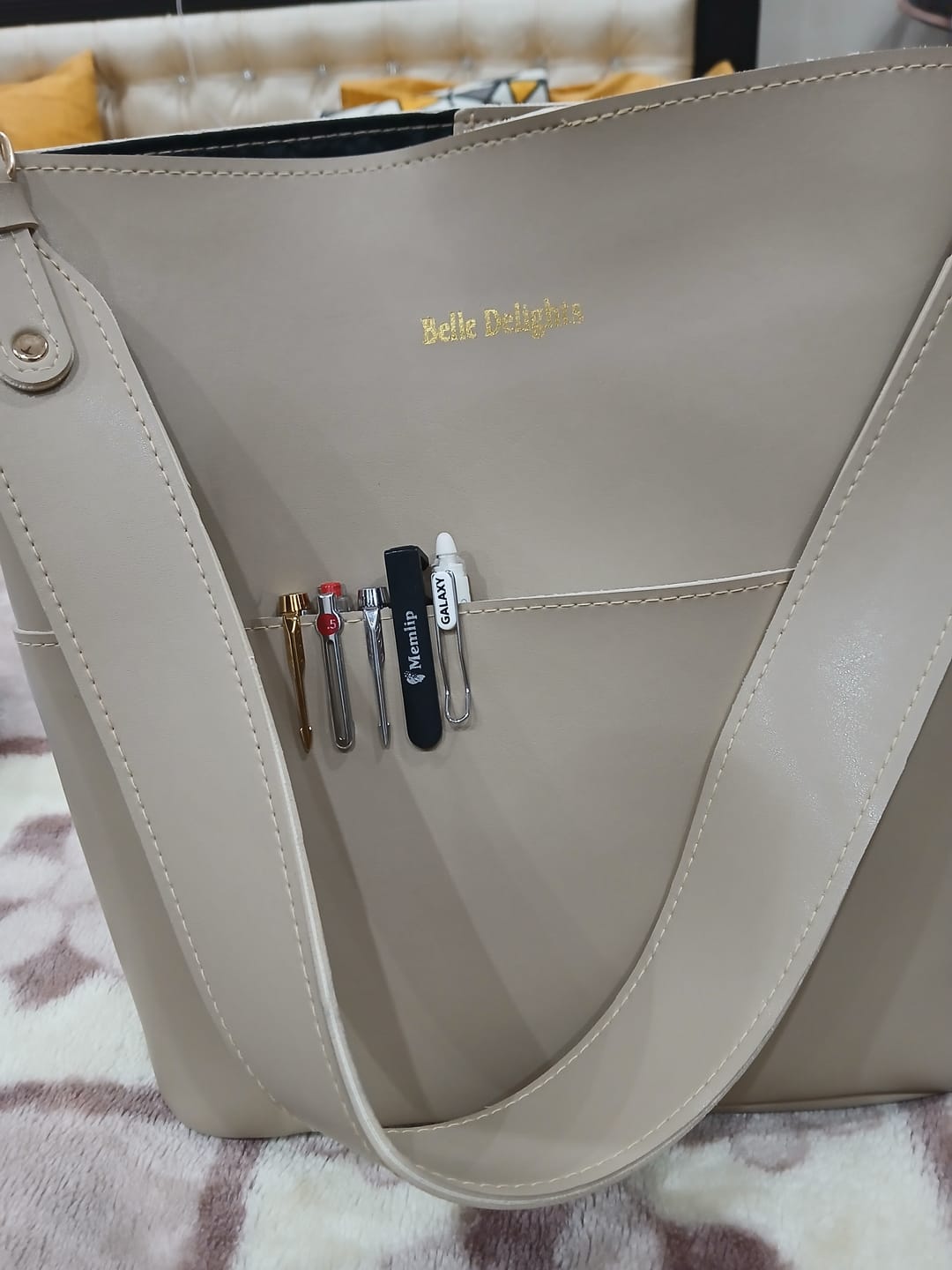 Customer photo review of Florence Tote Latte