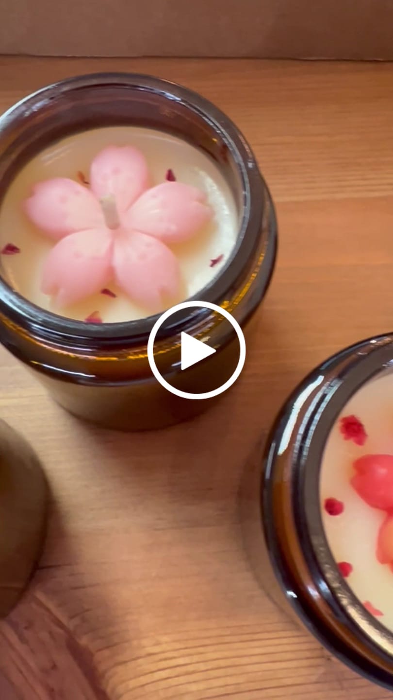 Customer video review of Tarro ámbar con tapa de 100 ml (Tapa negra o dorada)