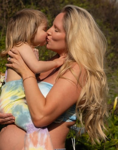 Customer photo review of Advanced Moisturizing & Repair Shampoo Bar | Coconut Scent