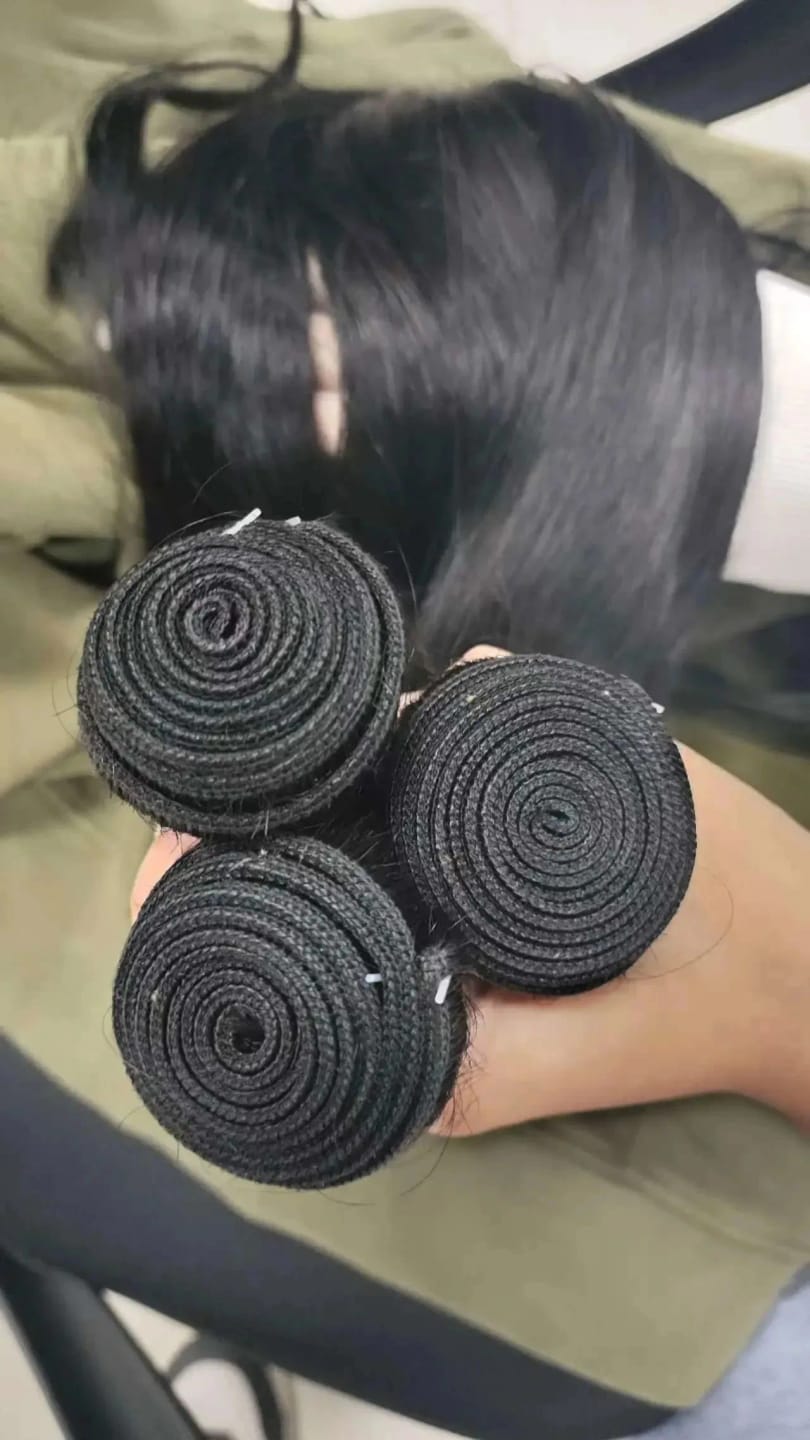 Customer photo review of MORE FACE 10A Straight Remy Hair 3PCS Human Hair Bundles Extensions Natural Color