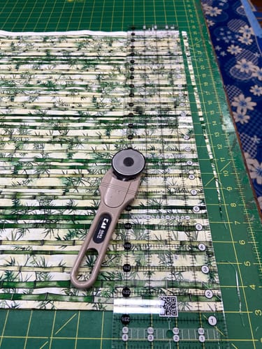 Customer photo review of Quick Trim & Circle Ruler Two 4-1/2"x24-1/2" Creative Grids