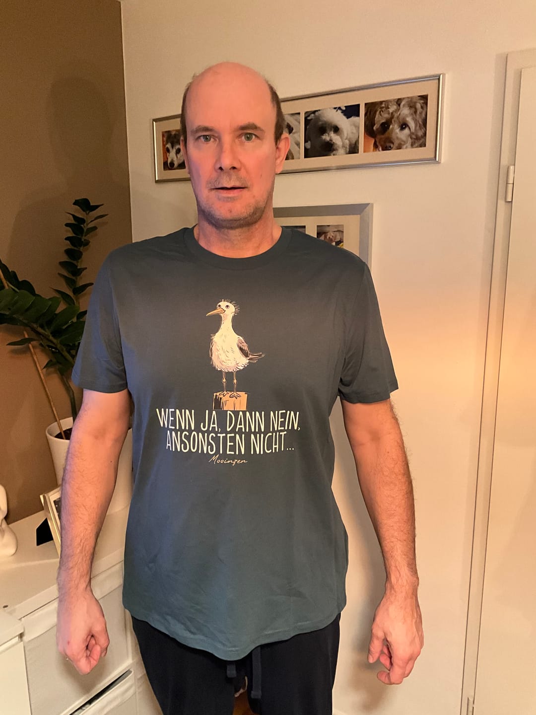 Customer photo review of Now we have the Salad · Unisex Premium Bio T-Shirt