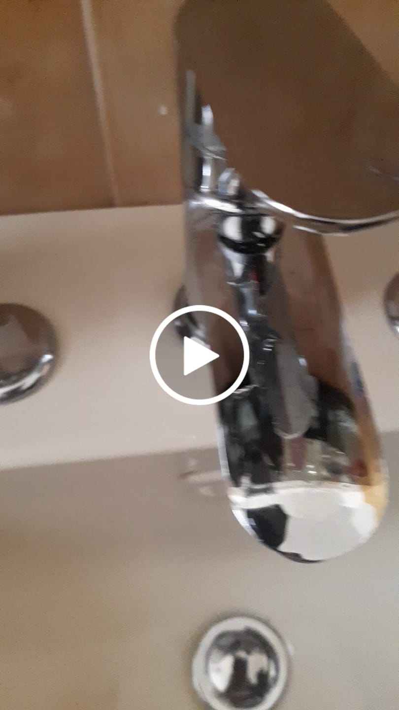 Customer video review of Panno Rapido Lava e Asciuga in una Passata | Il panno più venduto su TIKTOK