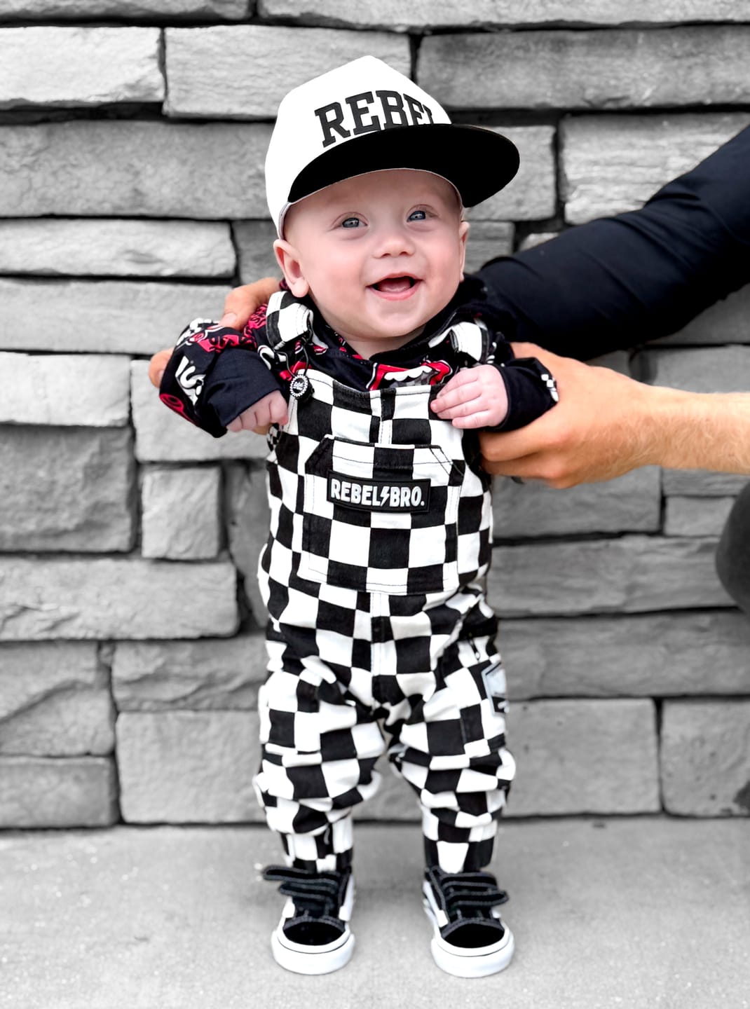 Customer photo review of ‘REBEL’ x Hydro Snapback