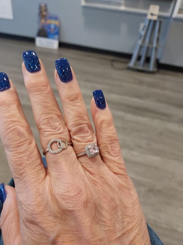 Customer photo review of To My Sister - Forever Linked Ring