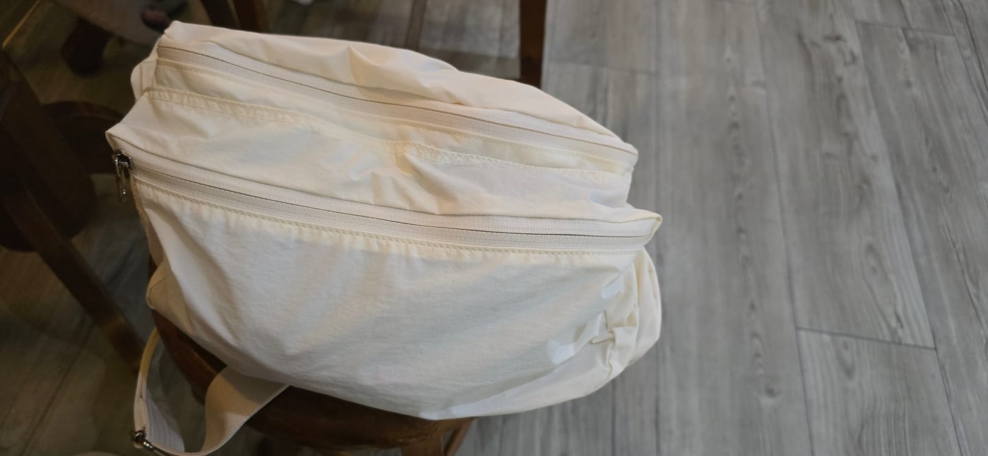 Customer photo review of Ithinkso JetSet Cross X Shoulder (L) Cream