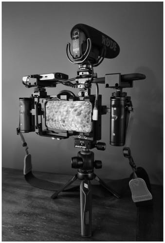 Customer photo review of Beastgrip Mini Tripod BT-50