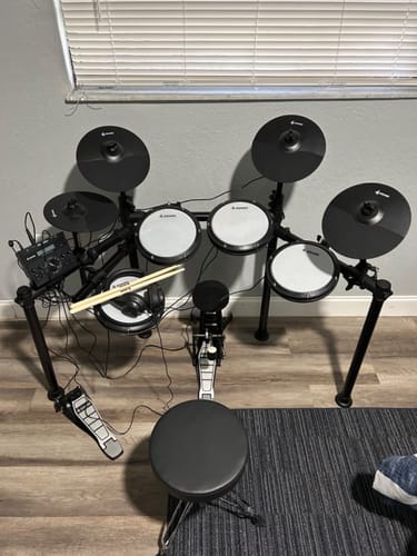 Customer photo review of Donner DED-200X 5ドラム 4シンバル 電子ドラム