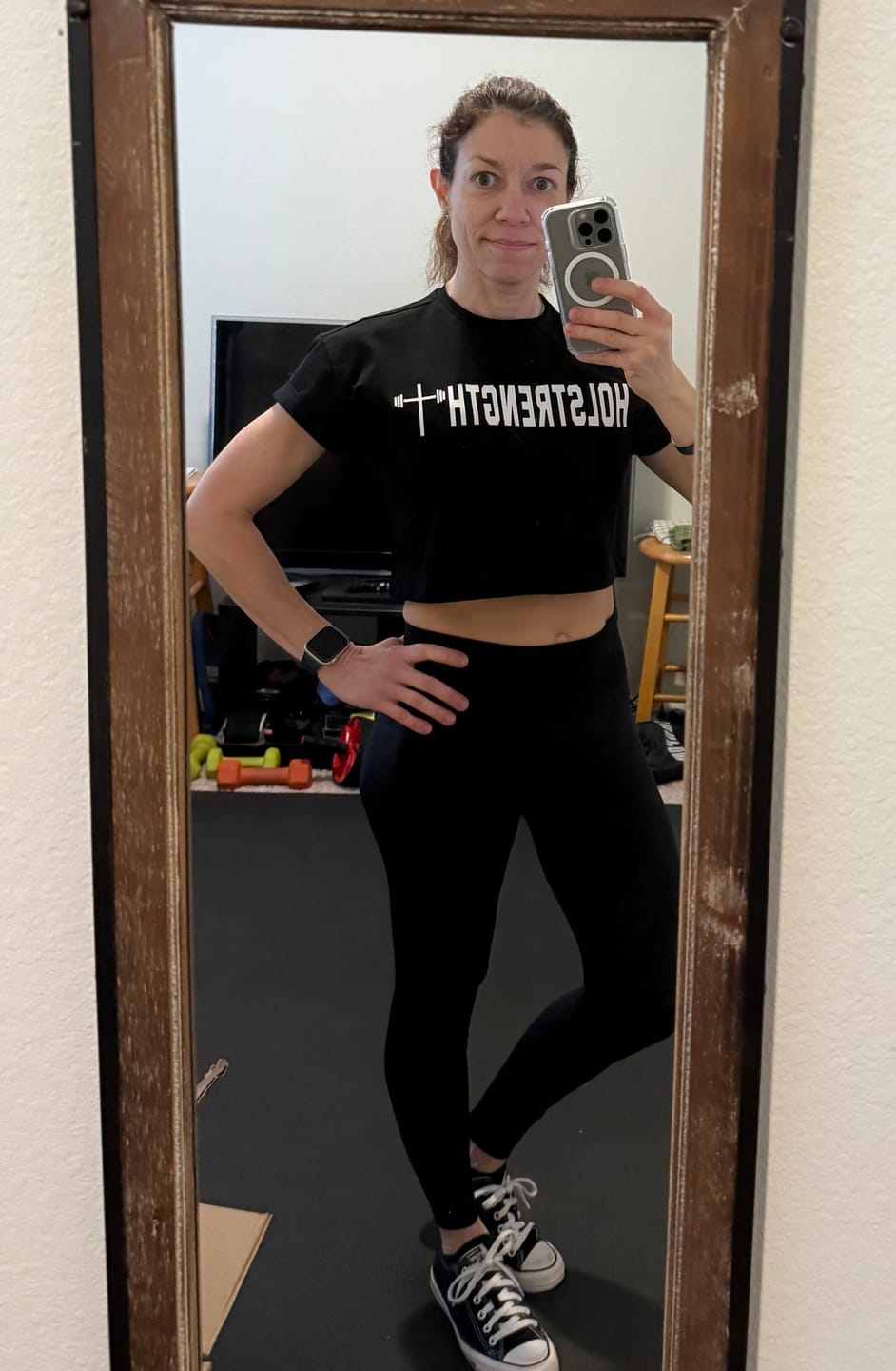 Customer photo review of Essential Crop Tee