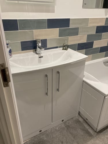 Customer photo review of Braydon 800mm Floor Standing 2 Door Vanity & Curved Basin - Gloss White
