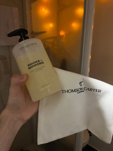 Customer photo review of Smoke & Mirrors | Body Wash