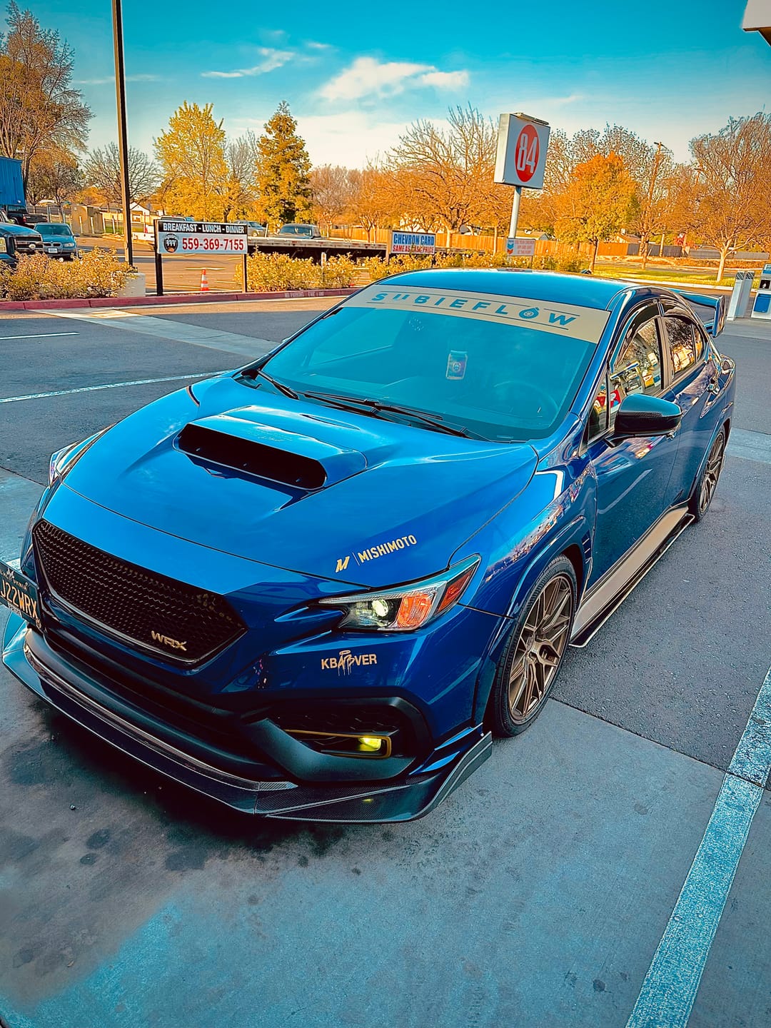 Customer photo review of Reverse Cut Windshield Banners