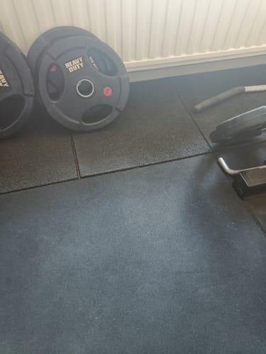Customer photo review of Granuflex Rubber Flooring - Gym Tile - 50cm x 50cm x 15mm