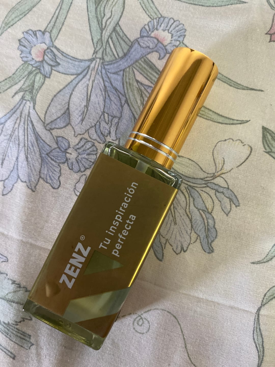 Customer photo review of Perfume Tendencia D GULTIER DIVINE NUEVO DICIEMBRE 2023 zenzA