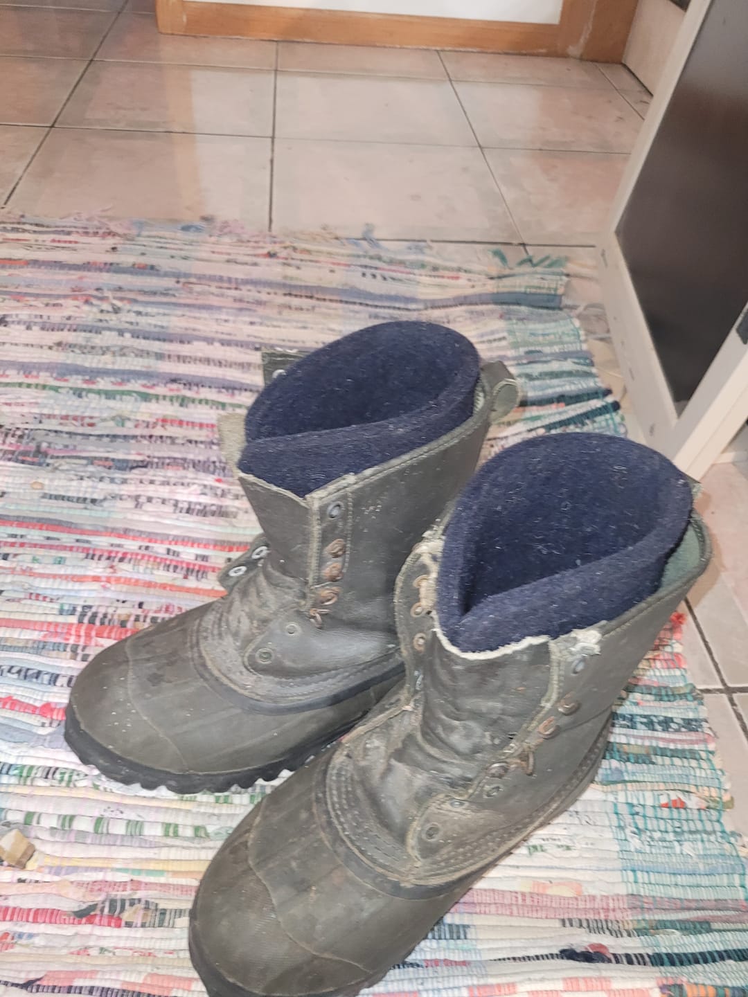 Customer photo review of Wool Felt Replacement Boot Liners (826 BB)