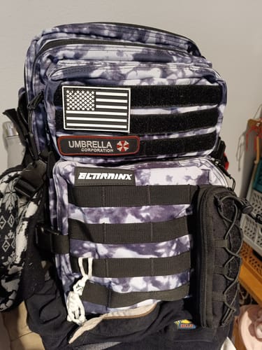 Customer photo review of Mochila Táctica V1 25L All In Blanco Glaciar