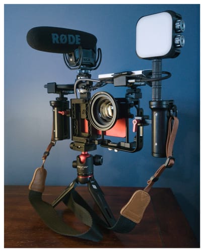 Customer photo review of Beastgrip Mini Tripod BT-50