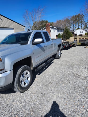 Customer photo review of 3" Front And 2" Rear Leveling Lift Kit For 2007-2020 Chevy Silverado GMC Sierra 2WD/4WD