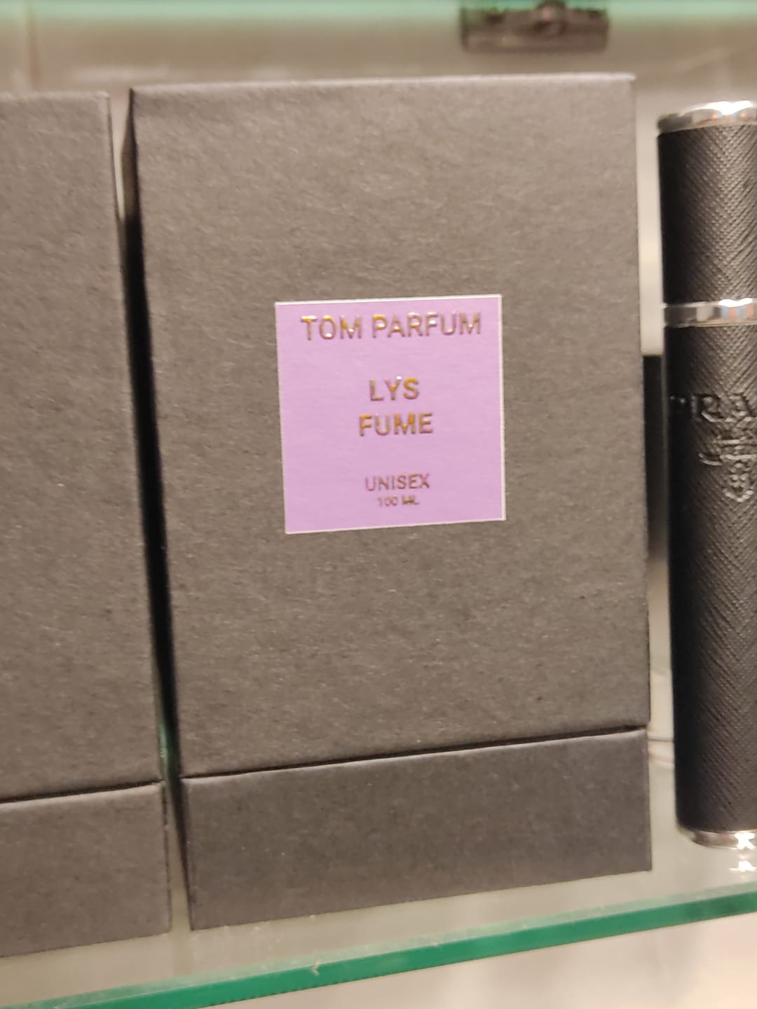 Customer photo review of LYS FUME